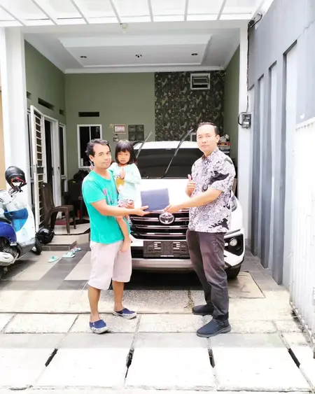 sales toyota bintaro
