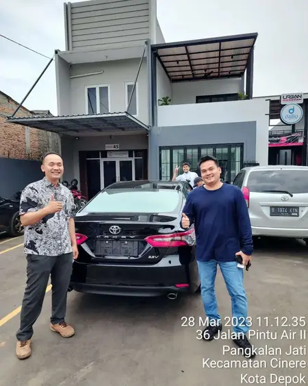 sales toyota bintaro